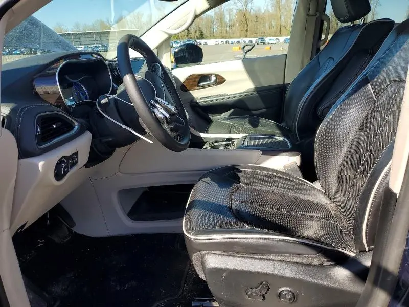 2023 CHRYSLER PACIFICA HYBRID LIMITED  