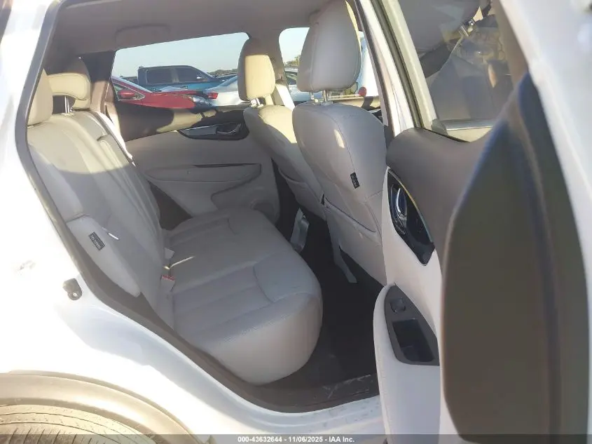 2022 NISSAN ROGUE SPORT SL FWD XTRONIC CVT