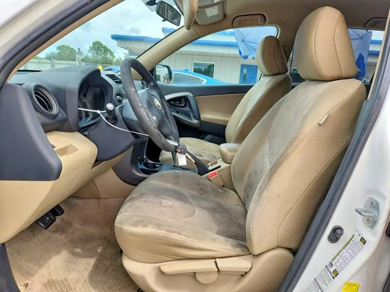 2012 TOYOTA RAV4 BASE  