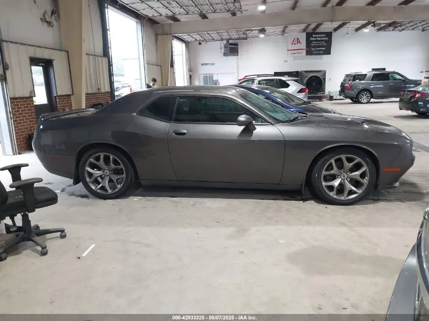 2017 DODGE CHALLENGER SXT PLUS