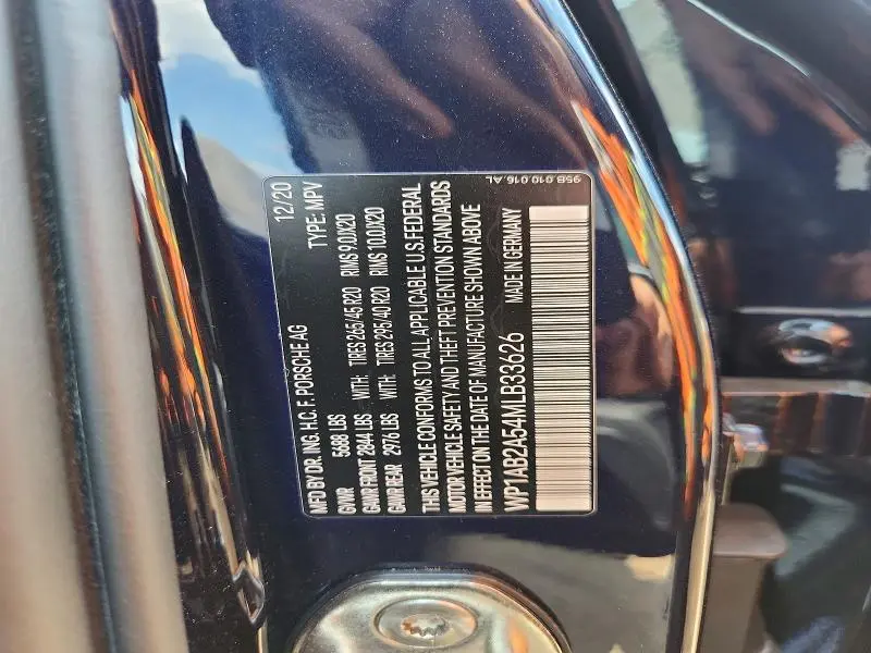2021 PORSCHE MACAN S  