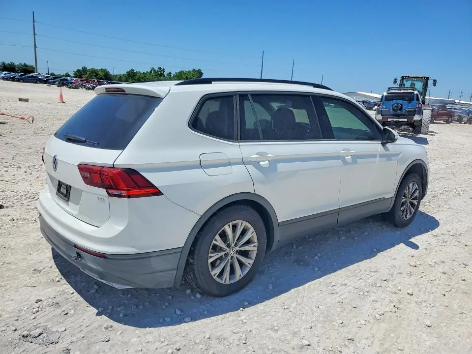 2018 VOLKSWAGEN TIGUAN S  