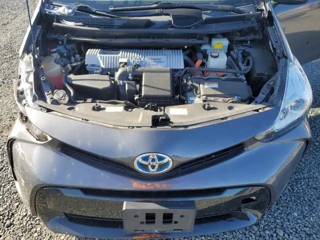 2015 TOYOTA PRIUS V   