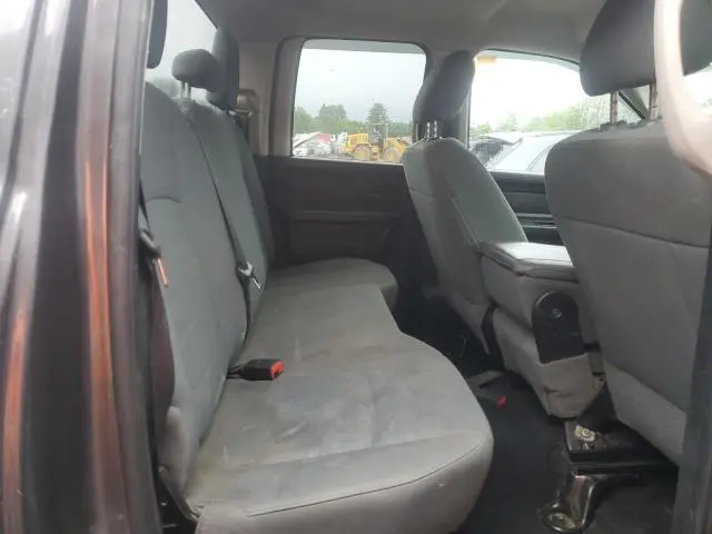 2014 RAM 1500 ST  