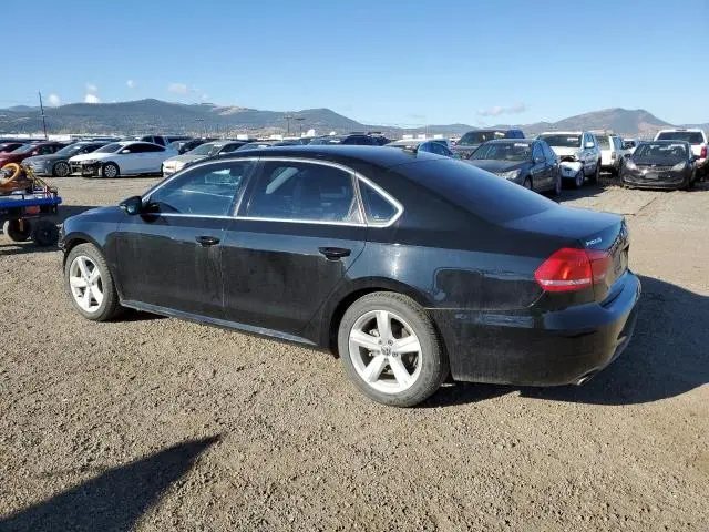 2012 VOLKSWAGEN PASSAT SE  