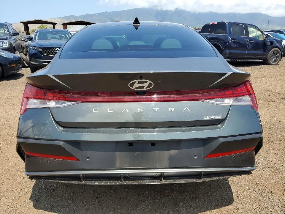 2024 HYUNDAI ELANTRA LIMITED  