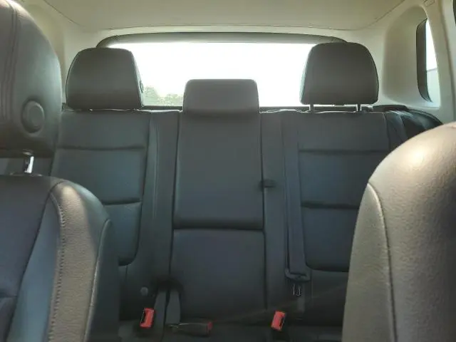2013 VOLKSWAGEN TIGUAN S  