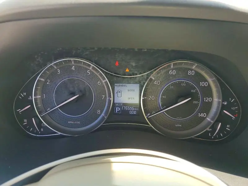 2013 INFINITI QX56 BASE  