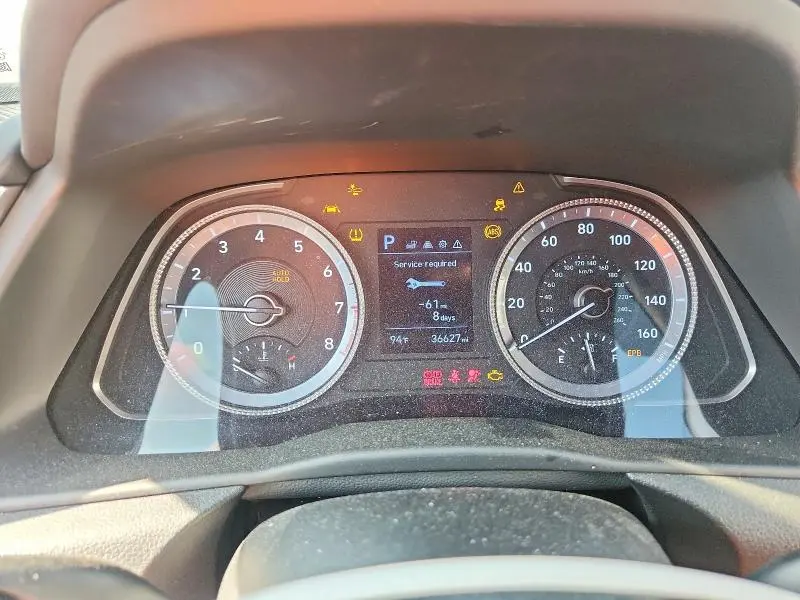 2023 HYUNDAI SONATA SE  
