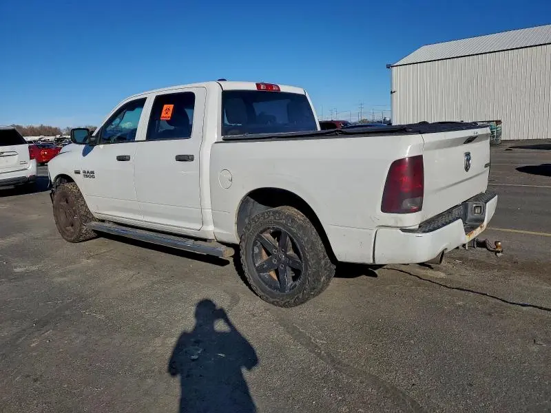 2014 RAM 1500 ST  