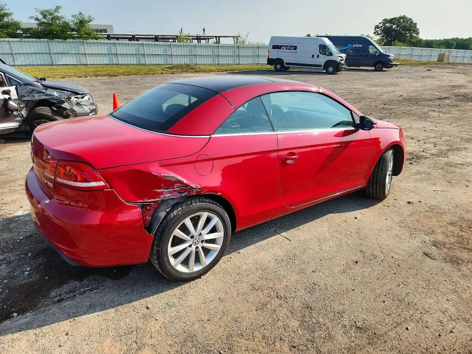 2013 VOLKSWAGEN EOS KOMFORT  
