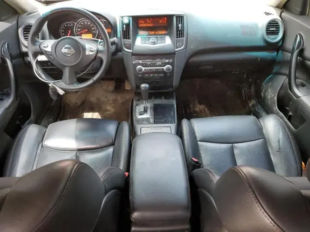 2011 NISSAN MAXIMA S  
