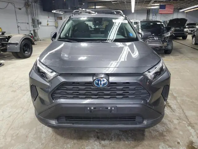 2023 TOYOTA RAV4 LE  