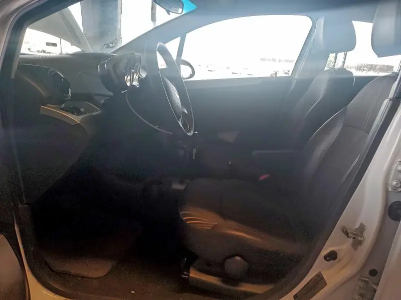 2015 CHEVROLET SPARK 1LT  