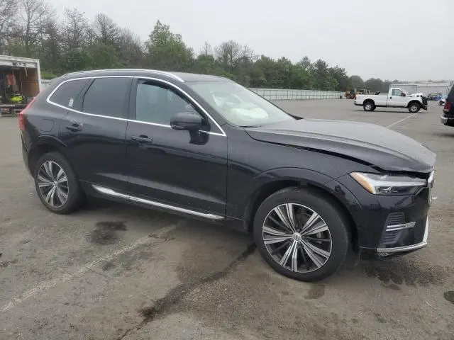 2022 VOLVO XC60 B5 INSCRIPTION  