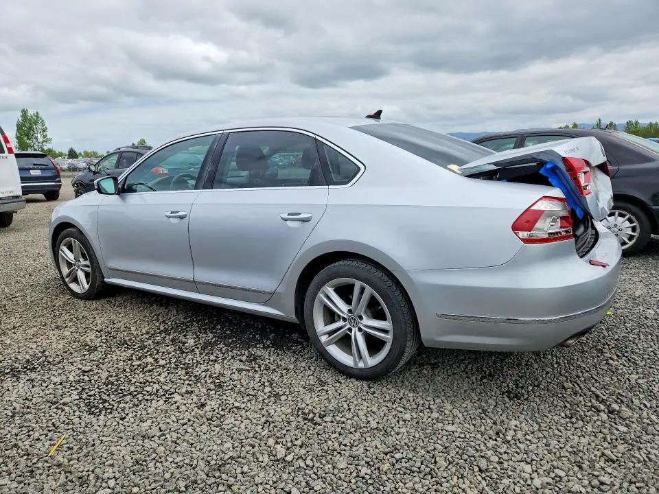 2013 VOLKSWAGEN PASSAT SEL  