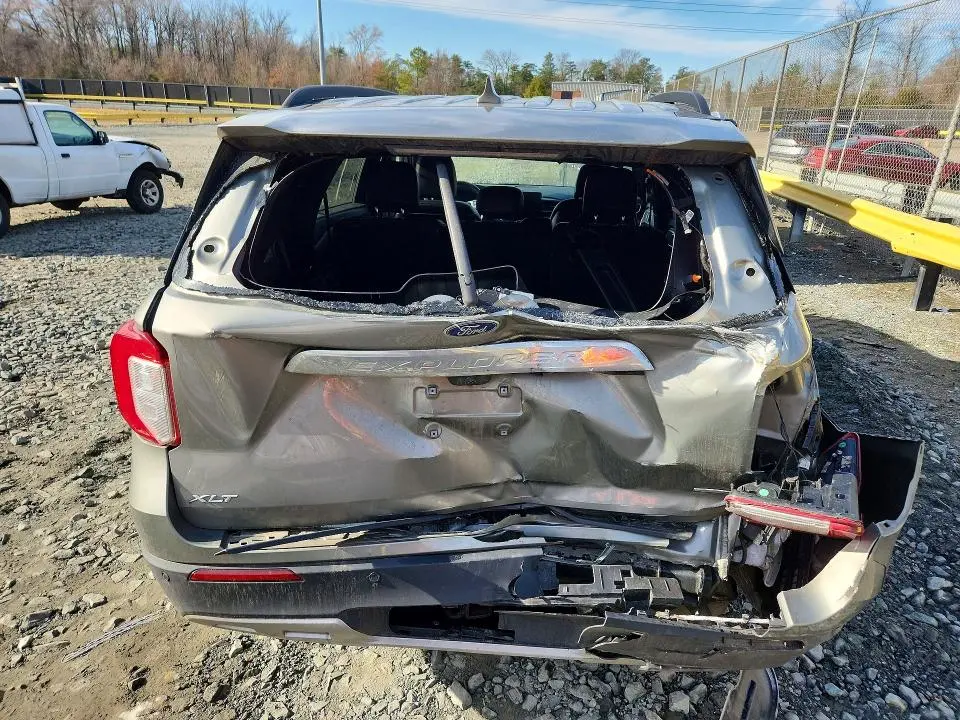 2020 FORD EXPLORER XLT  