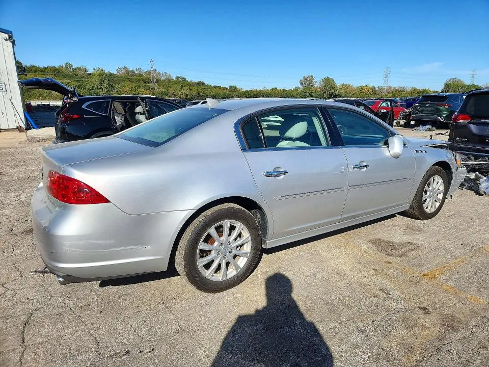 2010 BUICK LUCERNE CX  