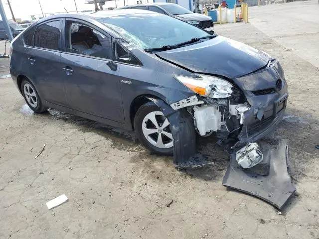 2015 TOYOTA PRIUS   