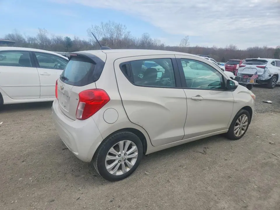 2016 CHEVROLET SPARK 1LT  
