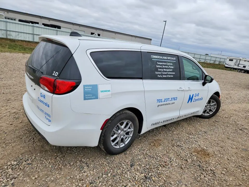 2026 CHRYSLER VOYAGER LX  