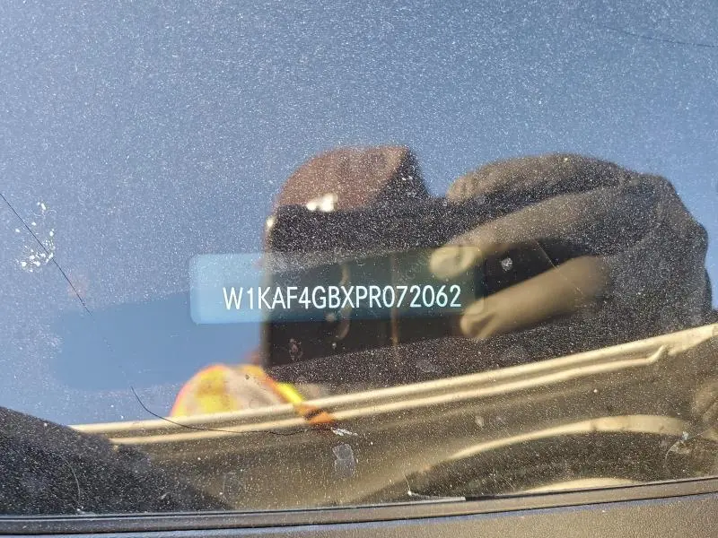 2023 MERCEDES-BENZ C 300  