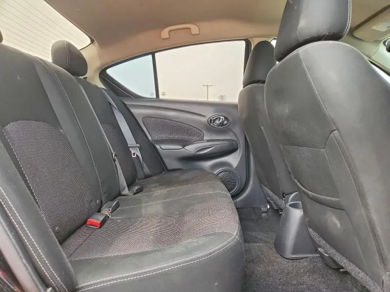 2018 NISSAN VERSA SV  