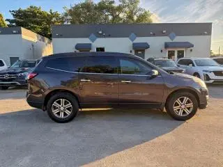 2016 CHEVROLET TRAVERSE LT  