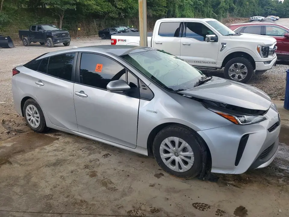 2021 TOYOTA PRIUS L ECO  