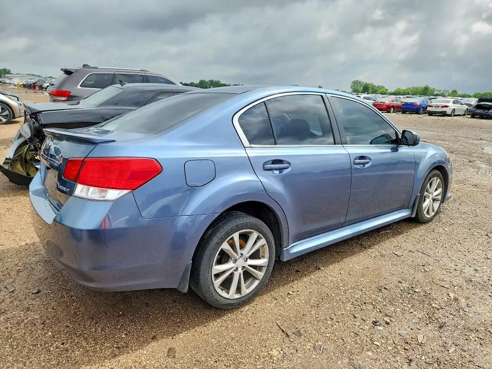 2013 SUBARU LEGACY 2.5I PREMIUM  