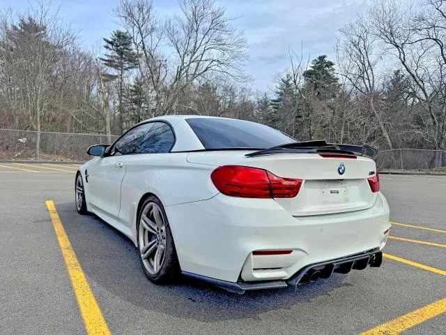 2016 BMW M4   