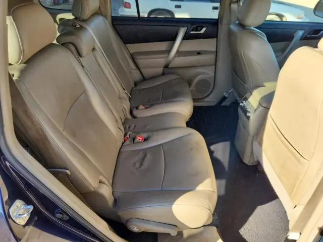 2012 TOYOTA HIGHLANDER BASE  