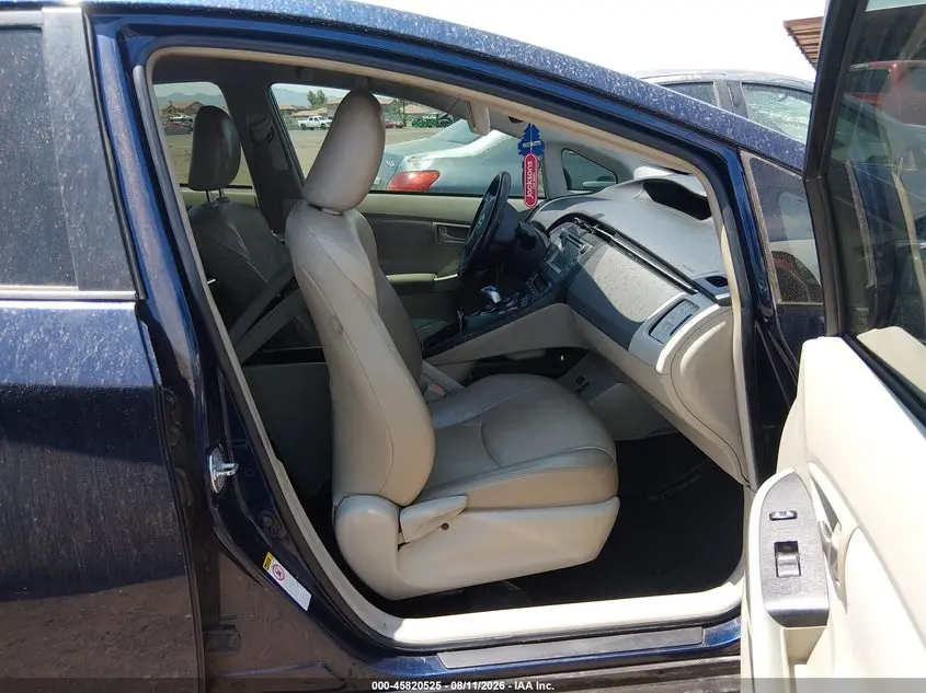 2015 TOYOTA PRIUS FOUR