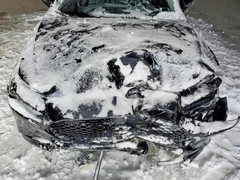 2025 MAZDA 3 PREMIUM PLUS  