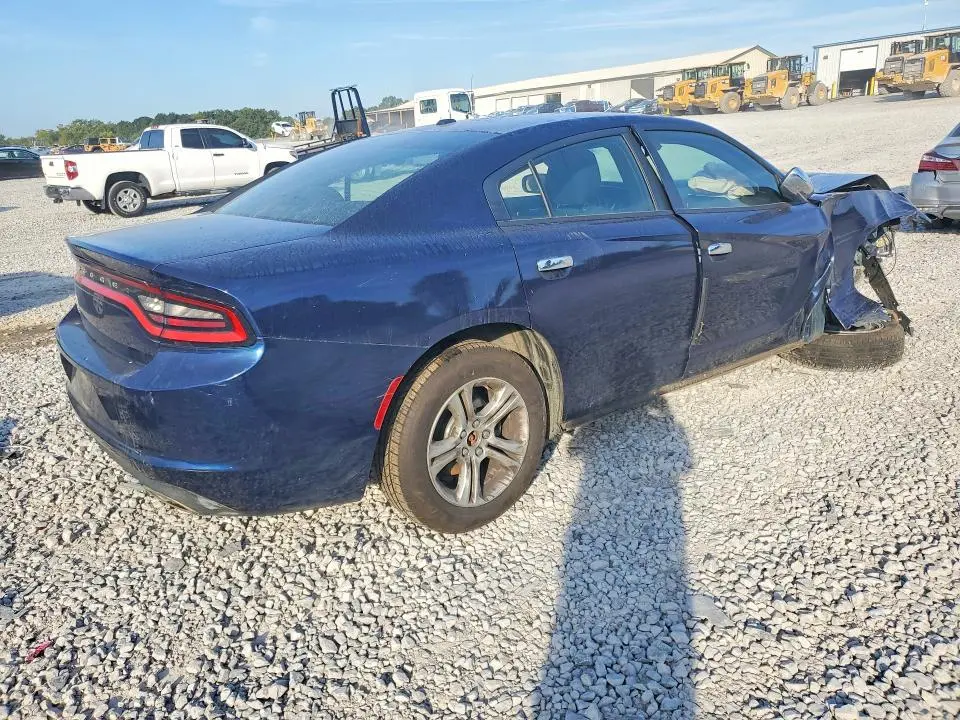 2015 DODGE CHARGER SE  