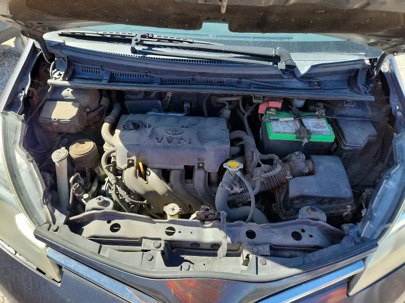 2015 TOYOTA YARIS 5-DOOR L  