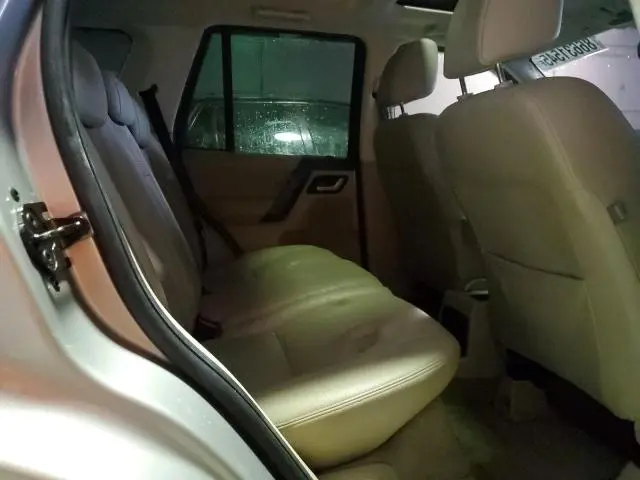 2010 LAND ROVER LR2 HSE  