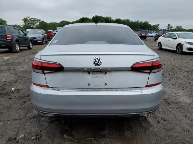 2021 VOLKSWAGEN PASSAT SE  