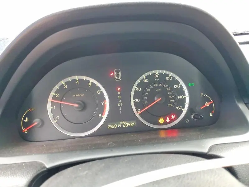 2010 HONDA ACCORD LXP  