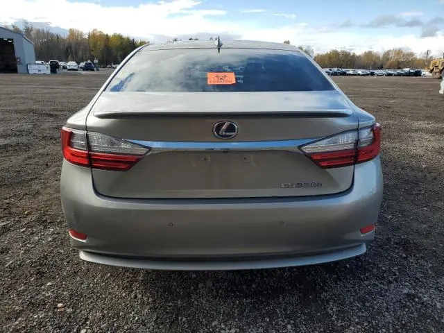 2018 LEXUS ES 300H  