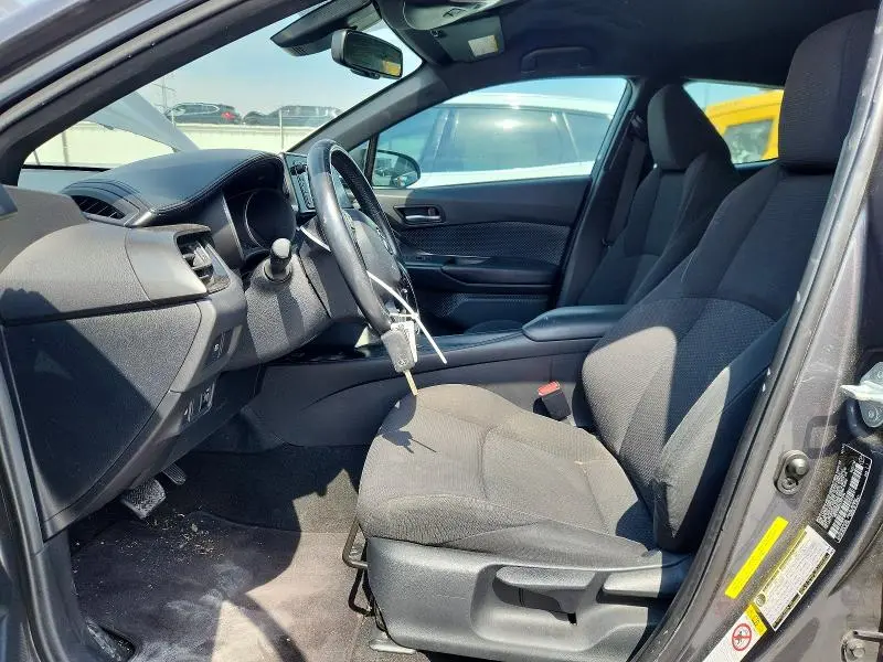 2018 TOYOTA C-HR XLE  