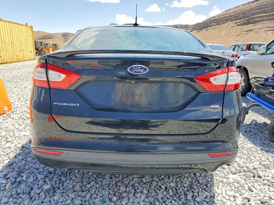 2016 FORD FUSION SE  