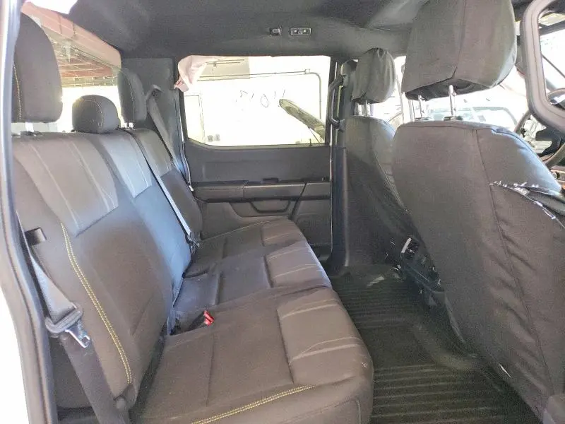 2024 FORD F150 STX  