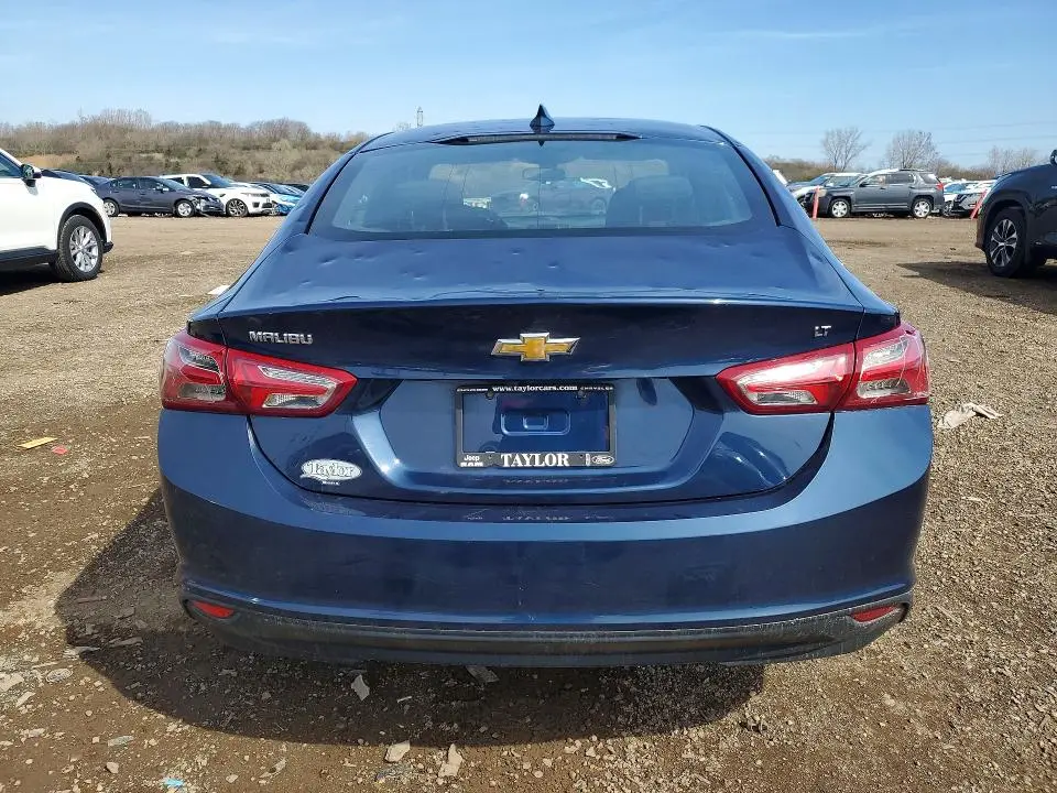 2021 CHEVROLET MALIBU LT  