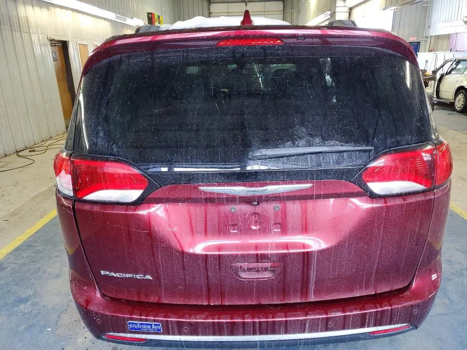 2017 CHRYSLER PACIFICA TOURING L  