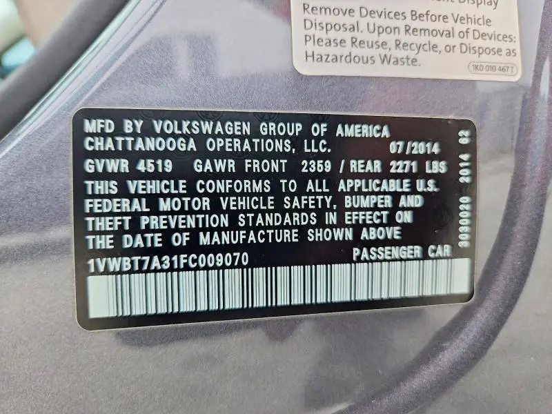 2015 VOLKSWAGEN PASSAT SE  