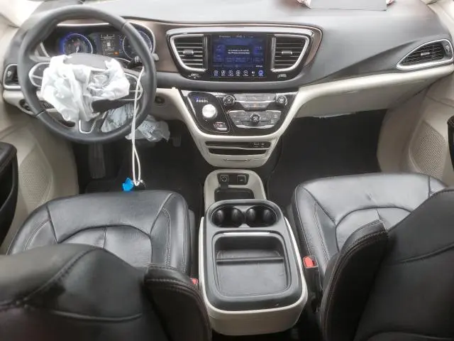 2017 CHRYSLER PACIFICA TOURING L  