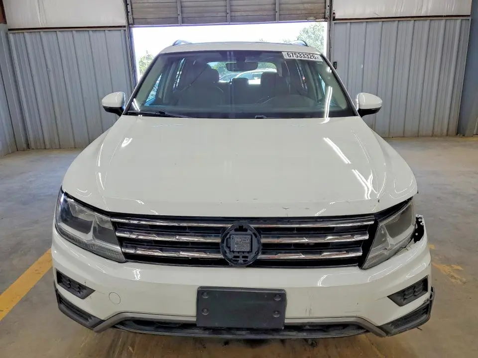 2018 VOLKSWAGEN TIGUAN SE  