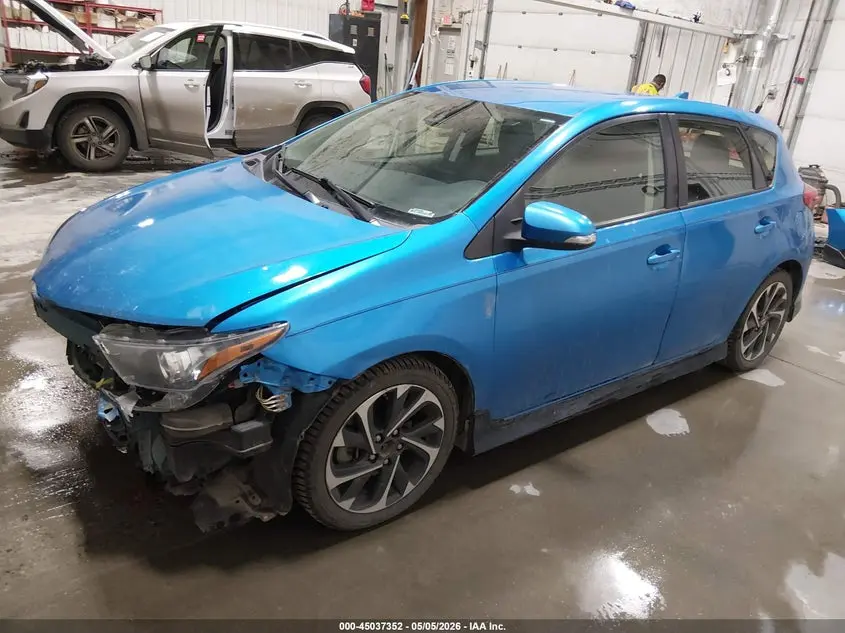 2017 TOYOTA COROLLA IM  