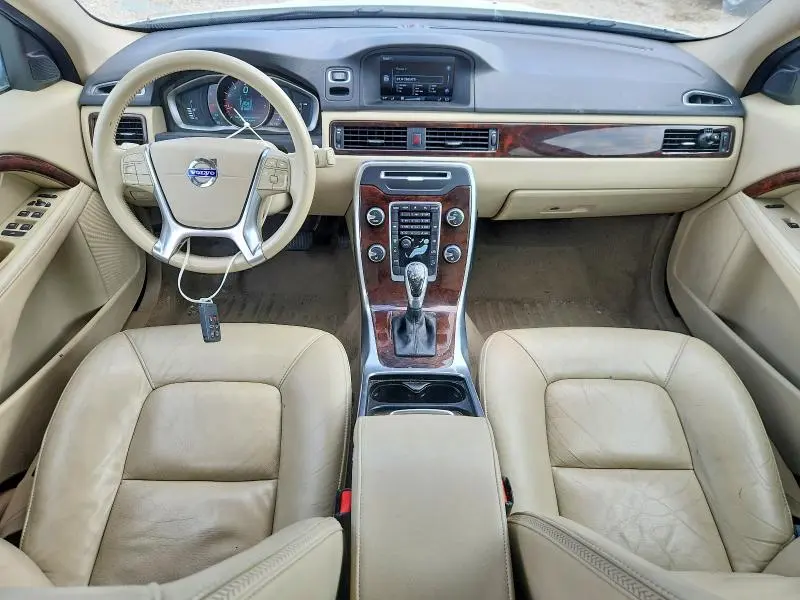 2015 VOLVO XC70 T6 PREMIER  